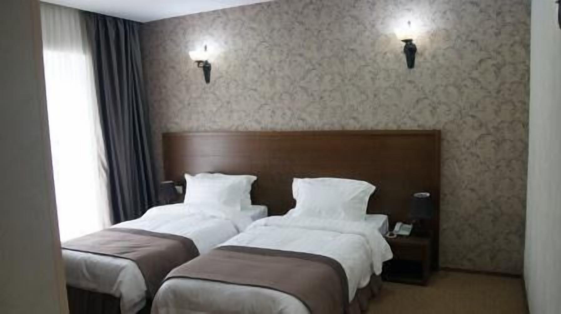 Old Metekhi Hotel Tbiliszi Kültér fotó