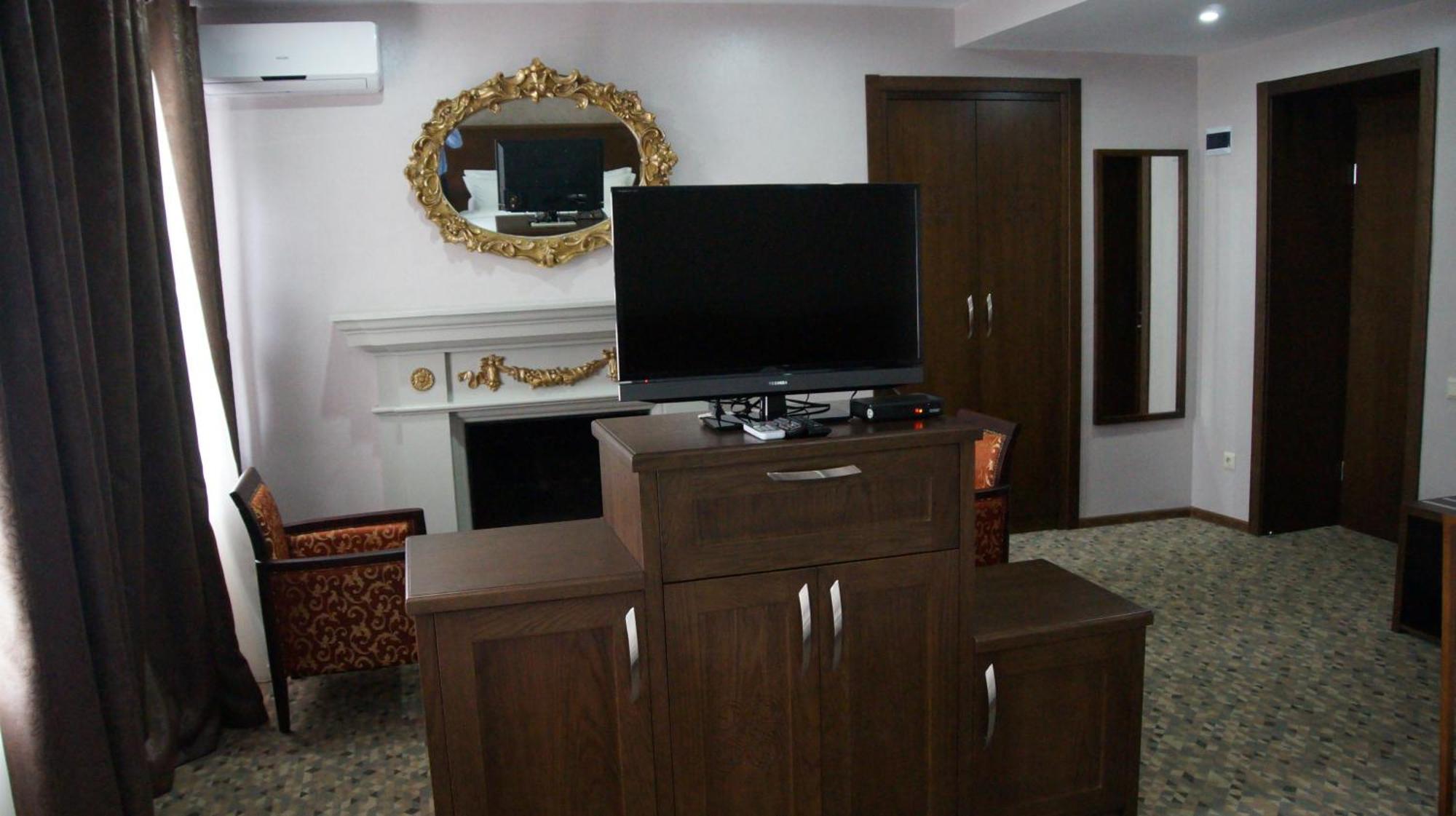 Old Metekhi Hotel Tbiliszi Kültér fotó