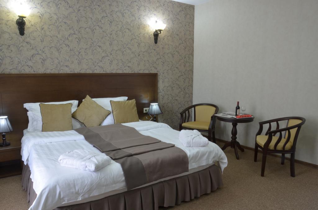 Old Metekhi Hotel Tbiliszi Kültér fotó