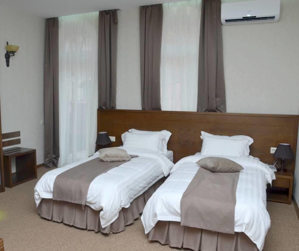 Old Metekhi Hotel Tbiliszi Kültér fotó